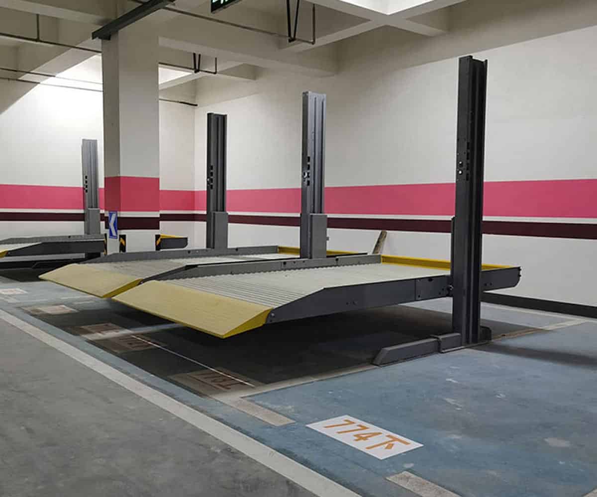 四柱升降式機(jī)械立體停車設(shè)備租用.jpg